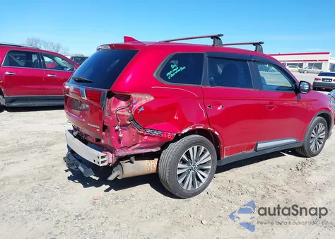 2019 Mitsubishi Outlander Se z USA, uszkodzony, nr VIN JA4AD3A38KZ004969